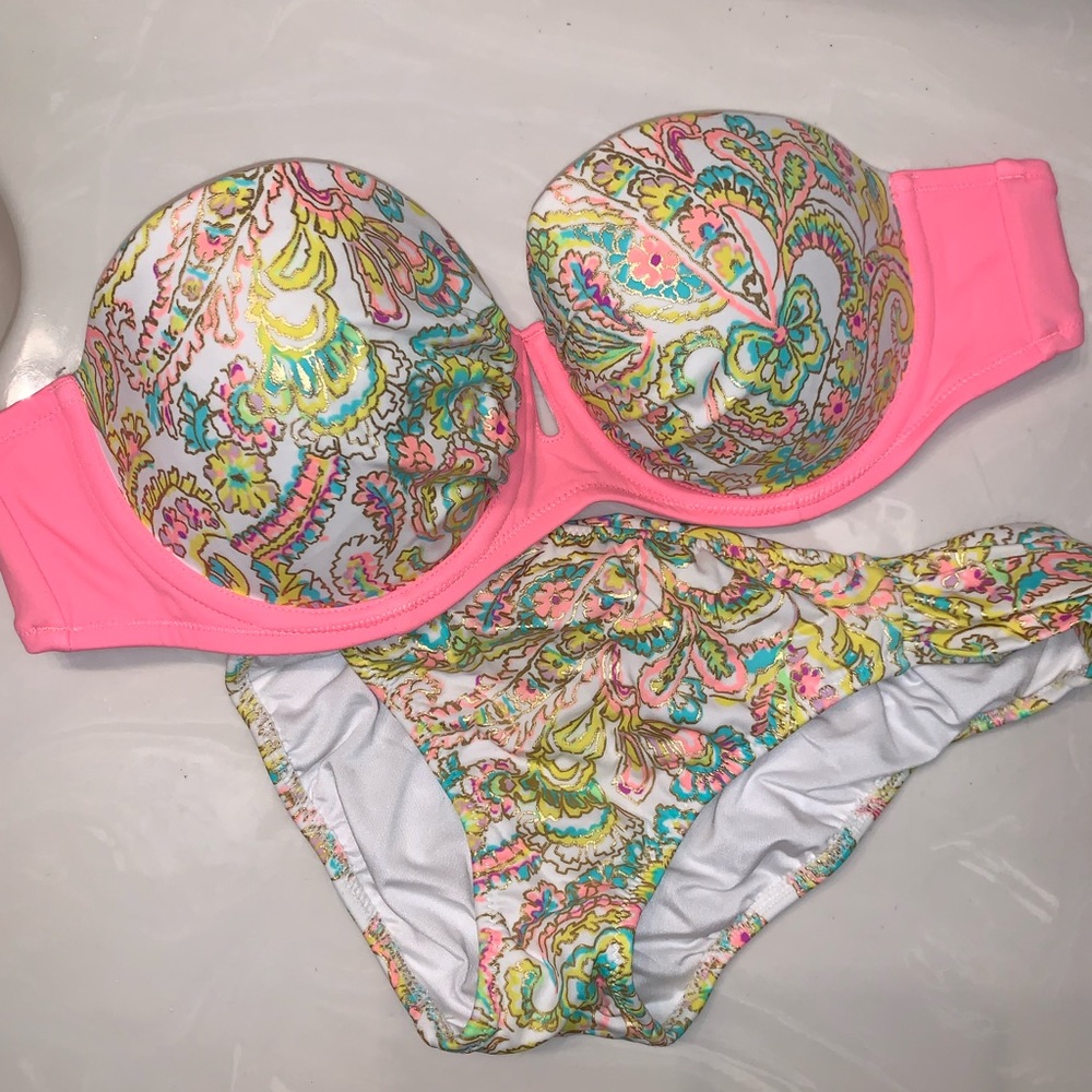 Victoria’s Secret Bikini